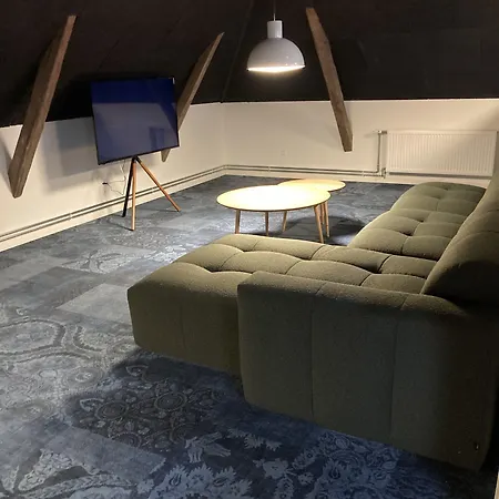 Signinn بيت شباب *